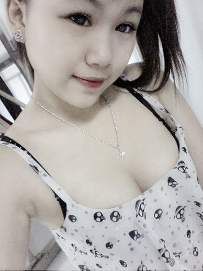 Ảnh Girl XInh Show Hàng Tự Sướng Trên Ola Vú To